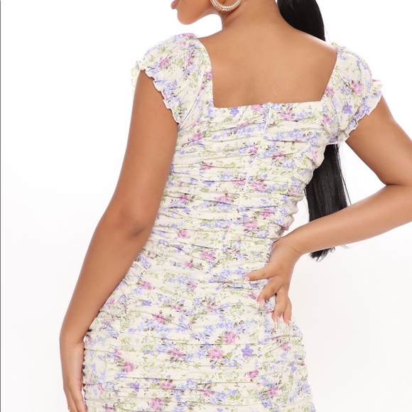 Fashion nova “let’s get brunch floral mini dress” - Picture 2 of 7